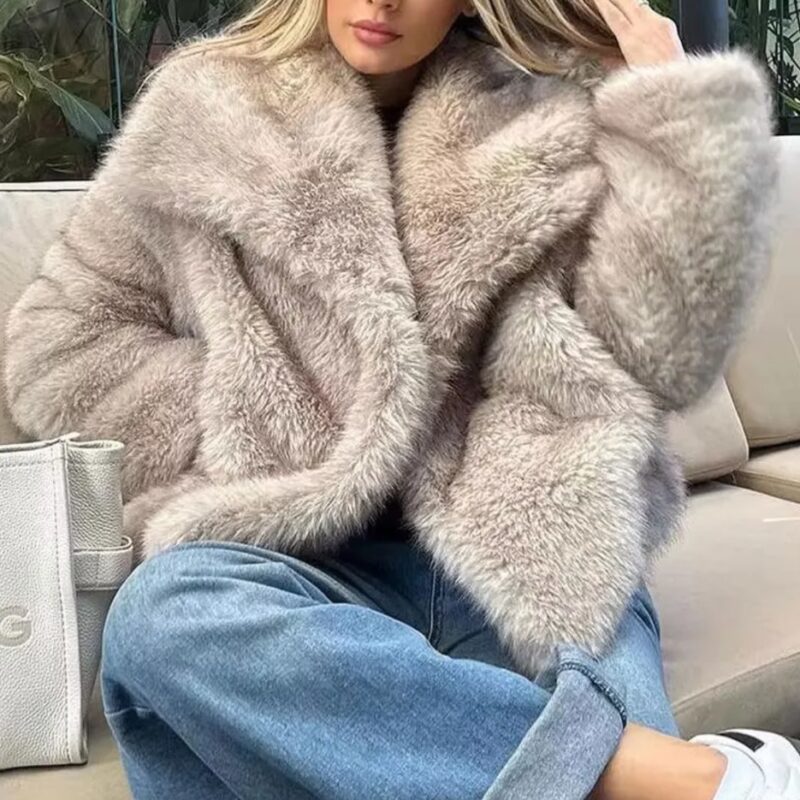 faux fur jas beige zandkleurig