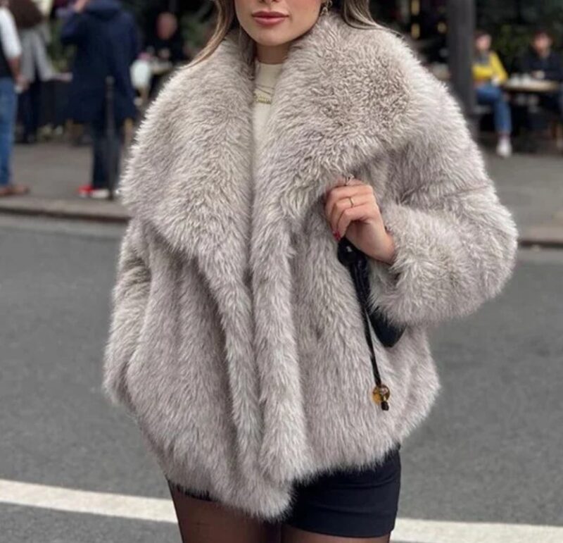 faux fur jas beige lichtgrijs