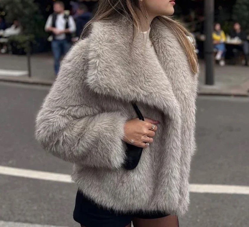 faux fur jas lichtgrijs beige